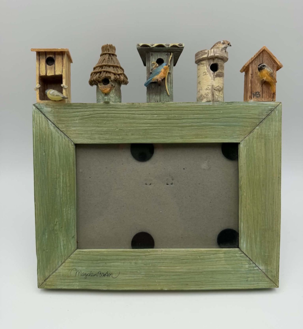 Hallmark Nature's Sketchbook Birdhouse Photo Frame Rustic Sage 3D Horizontal